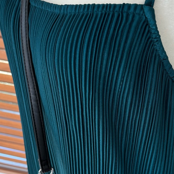 Pleated Midi Slip Dress Teal Green Adjustable Straps Size Medium Holiday NWT - Picture 6 of 7
